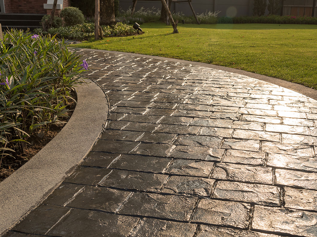 Driveway And Sidewalk Pouring Middletown Ct Sjm Concrete Pumping